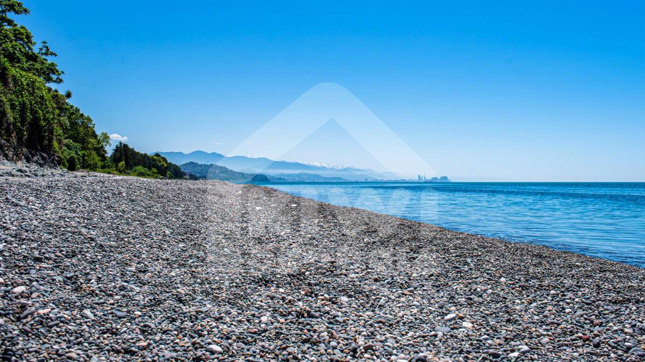 Вилла Kiwi Georgia Кобулети Экстерьер фото